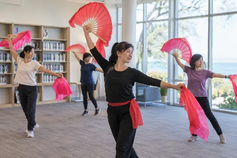 Chinese Fan Dance