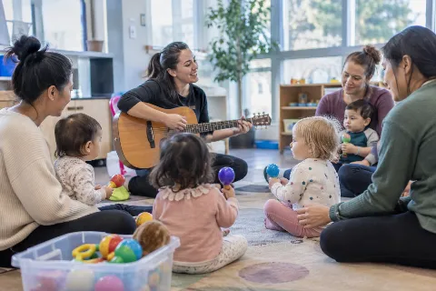 Play & Learn