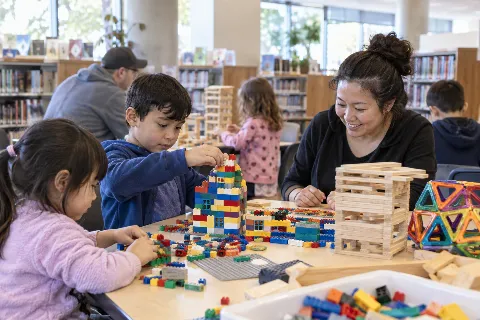 想象力创作站