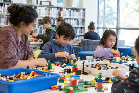 LEGO® 积木俱乐部