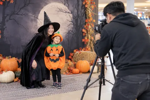 London Drugs Halloween Photoshoot